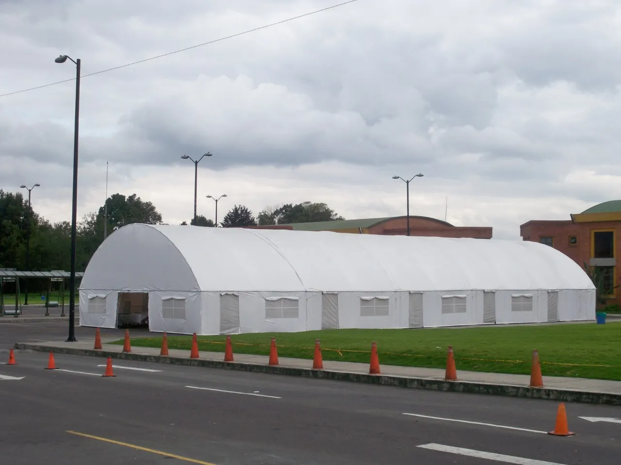 imagen de carpas hangares